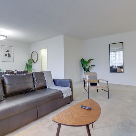 Sensational Condominium @Crystal City Arlington Exteriör bild